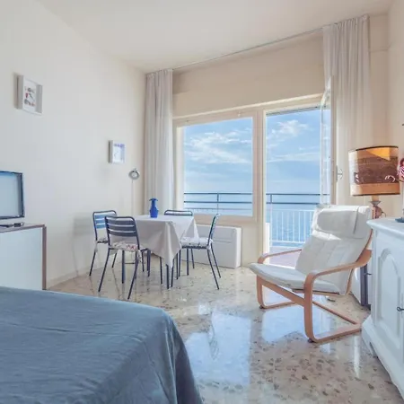 La Finestra Sul Mare Appartement Ospedaletti