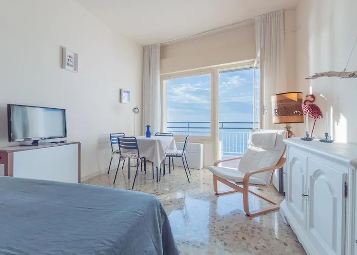 La Finestra Sul Mare Ospedaletti